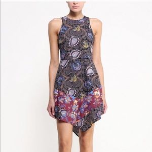 Paisley Print Handkerchief Hem Dress
TOPSHOP